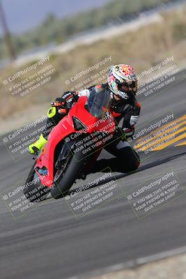 media/Nov-28-2022-Moto Forza (Mon) [[c5a51e62ca]]/A Group/Session 3 (Turn 16)/